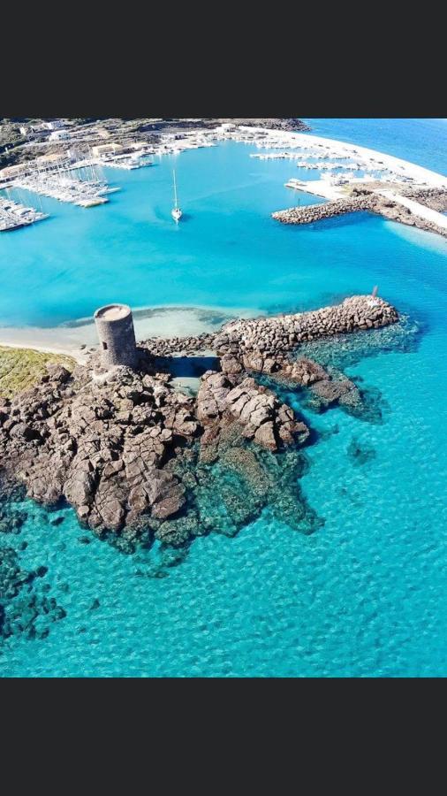 Bella'S House Apartment Castelsardo Luaran gambar